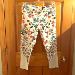 Capri leggings from fabletics Medium